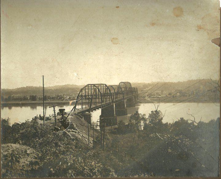 Bridge over Big Sandy River